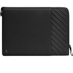 tomtoc Voyage-A10 Slim Water-Resistant Laptop Sleeve for 16-inch MacBook *NEW*