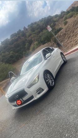 2015 Infiniti Q50