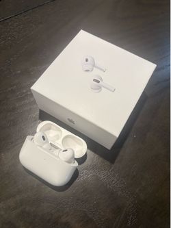 Apple AirPods Pro 2nd Gen - Excellent Condition, Complete Box