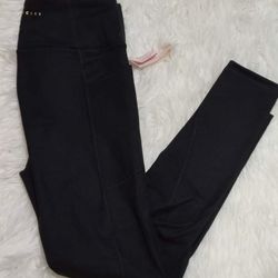Flow On Point 7/8 Length Legging from Victoria's Secret