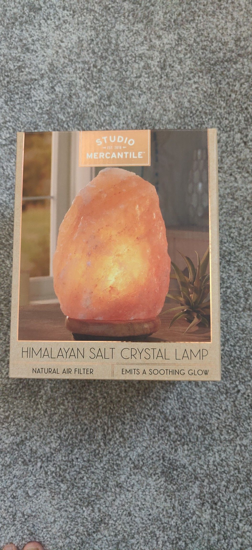 Brand new himalayan salt crystal lamp