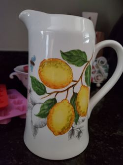 Lemon 🍋 dinnerware 16pc