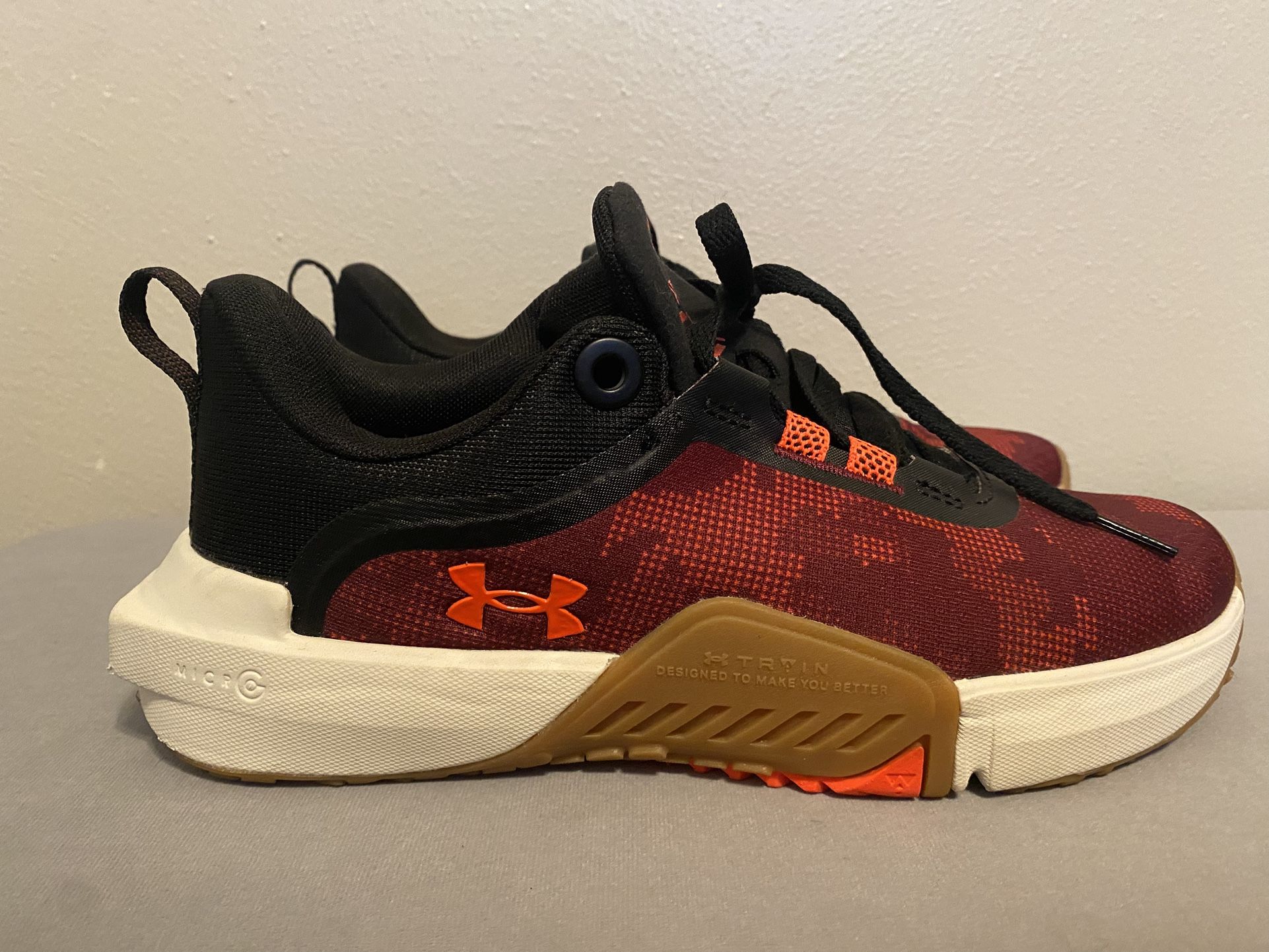 Under Armour TriBase Reign Vital Red Maroon Shoes Men's Size 8