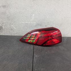 2019-2020-2021 HYUNDAI TUCSON RIGHT TAIL LIGHT OEM USED #9631