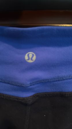 classic lululemon Groove Flare  Pants size 4