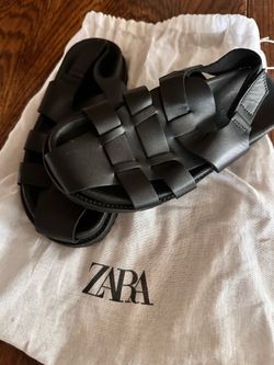 Boys zara sandals