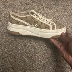 Logo-jacquard canvas sneakers