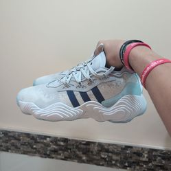 Adidas Trae Young 3 "Gray Pre-loved Ink"