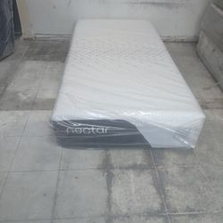 🥳🥳🥳 $199 Twin Nectar Classic Memory Foam 12 " $199 🥳🥳🥳