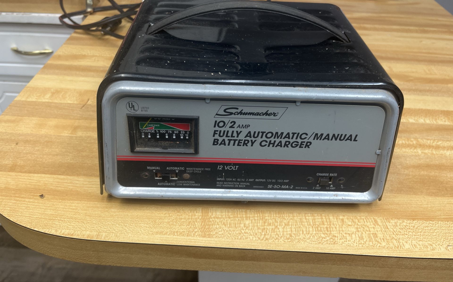 10/2 Amp Battery Charger