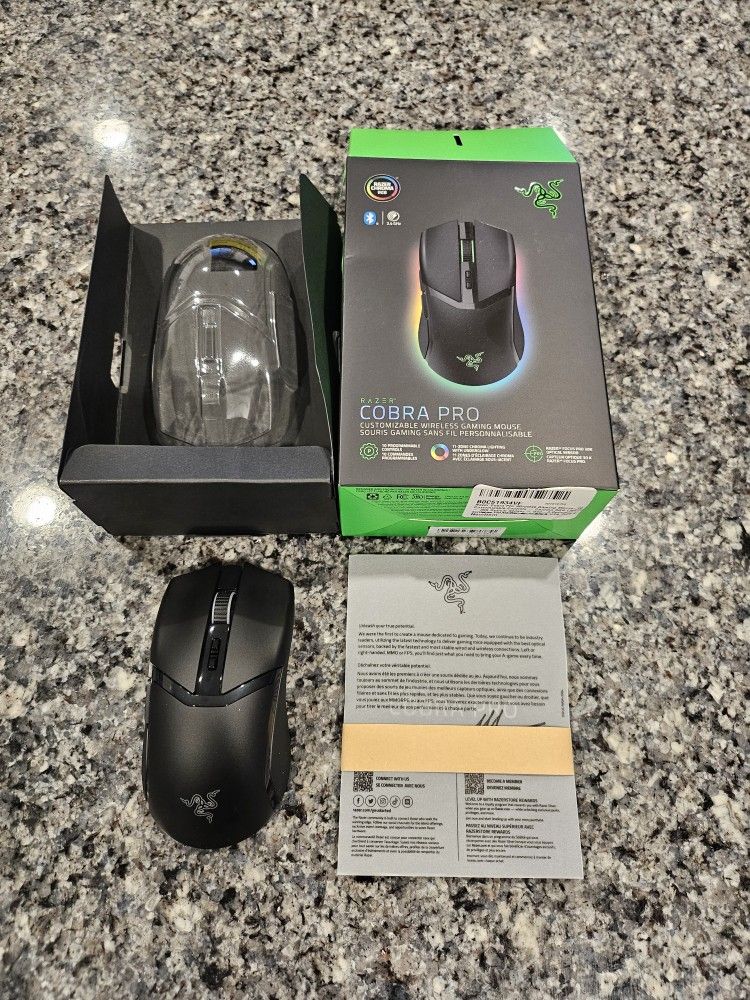 Razor Cobra Pro Wireless RGB Mouse