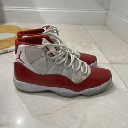 Jordan 11 Cherry Size 11