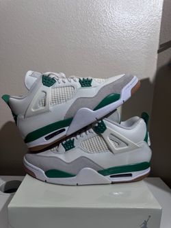 Jordan 4 Nike SB Pine Green