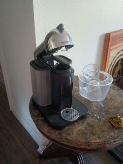 *MOVING SALE* Nespresso Vertuo Coffee Machine Chrome
