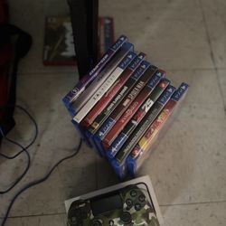 PS4 With Bunch Of New Games 