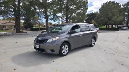 2011 Toyota Sienna
