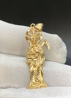 1 3/4" Gold Santa Muerte pendant #36149