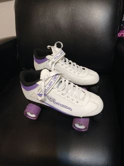 Roller skates $25