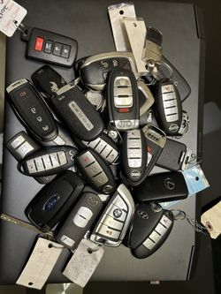 Car key Porsche key Toyota key fob Nissan key fob Bmw key fob Mercedes benz key fob Range rover key fob Chevrolet key fob Dodge key fob Honda key fob