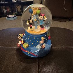 Disney Snow globe 