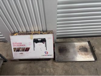 Griddle with burner and margarita machine