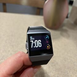 Fitbit Ionic 