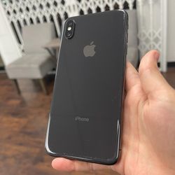 Apple IPhone X Unlocked - PAYMENTS AVAILABLE ONLY $25 DOWN/20% OFF ON WINDOW LAPTOPS 