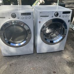 Set Washer and Dryer Gas