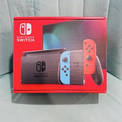 NEW Nintendo Switch V1 w/ Box & All Accessories