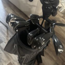 Taylor Made P790s 4-PW plus 52, 56, 60. With 2 Hybrid 