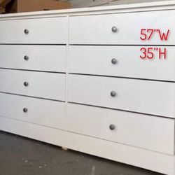 Eight Drawers dresser 