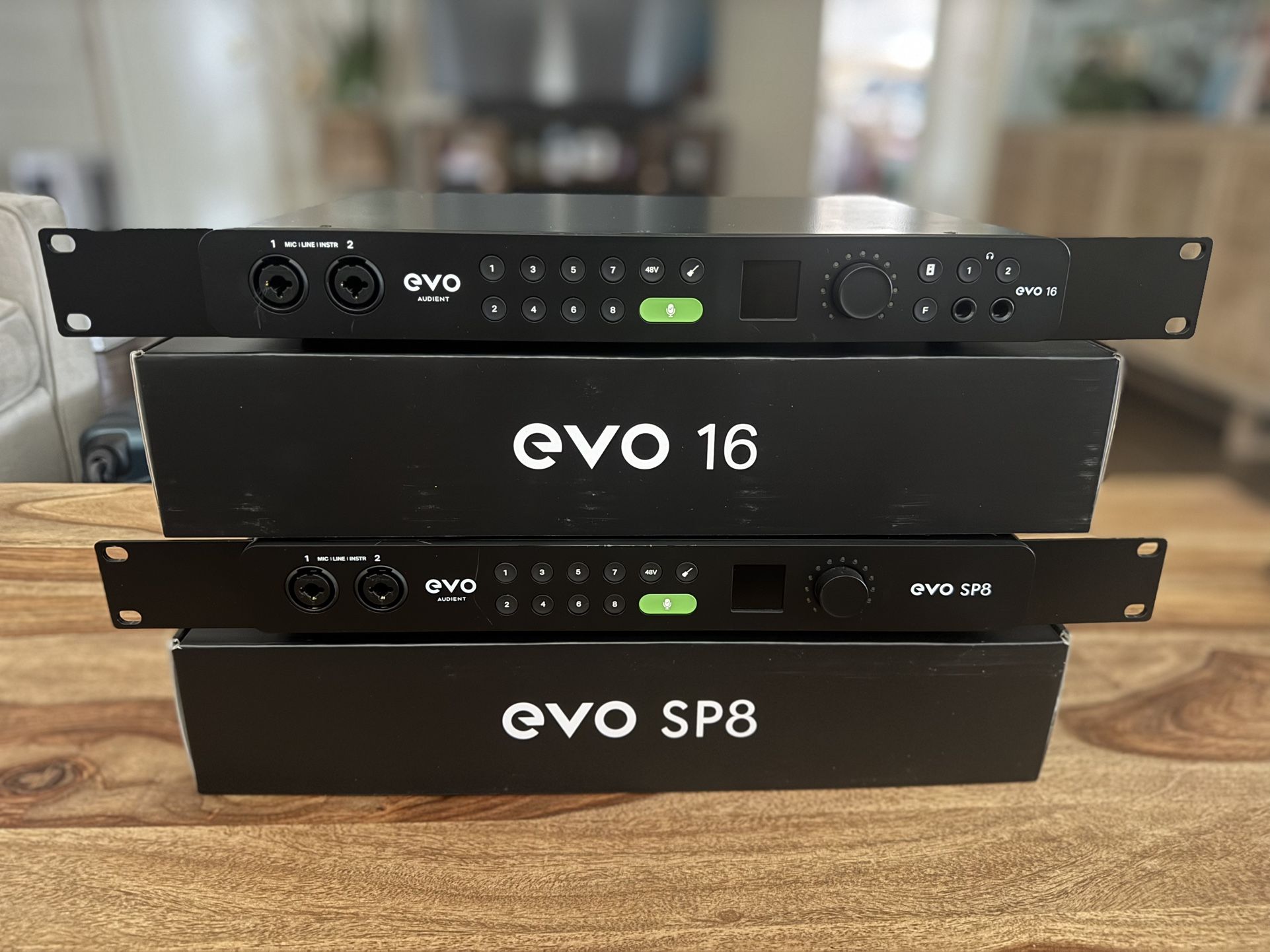 Audient Evo 16/SP8 16in/16out USB-C Audio Interface 16 CHANNEL RECORDING RIG