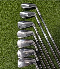 Taylormade P770 Iron Set