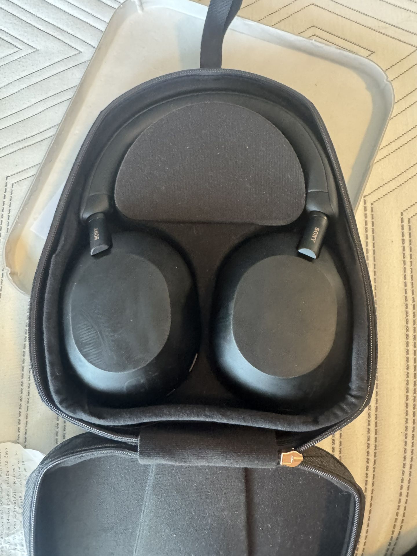 Sony XM-5 Bluetooth Headphone