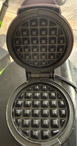 Waffle maker