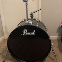 Pearl Drum set (9 pieces)