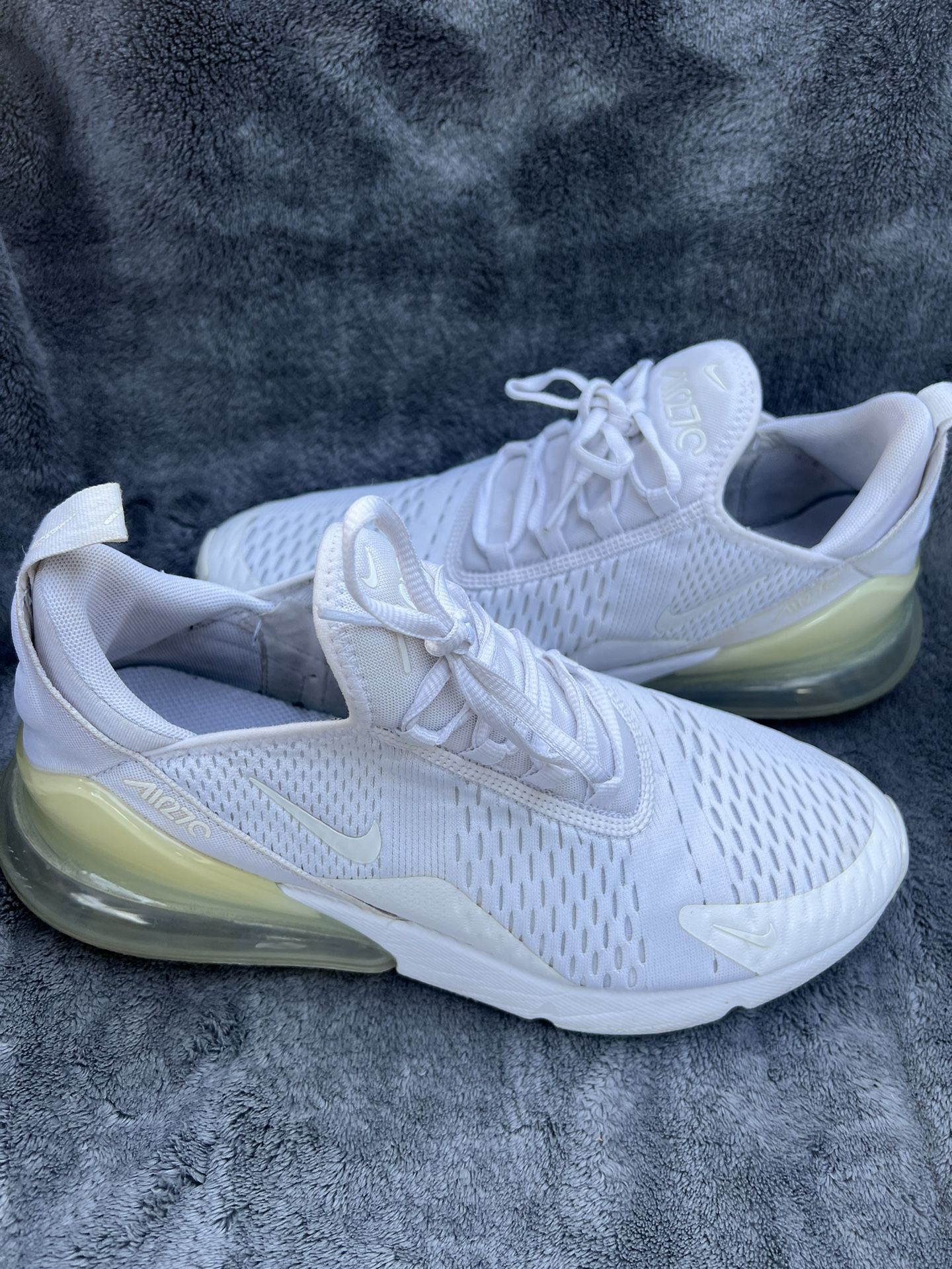 Nike Air 270 Shoes