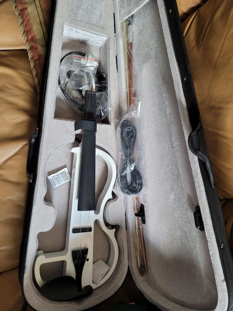 New!! Electronic Violin 4/4. White