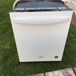 Whirlpool dishwasher