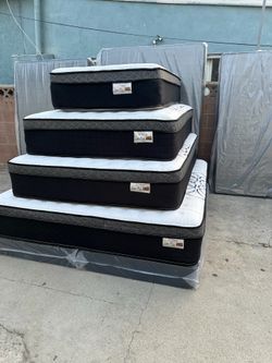 •  Elite Bamboo Luxe Queen 12” pillow top.      New mattress in a plastic sealed.     We offer same day delivery