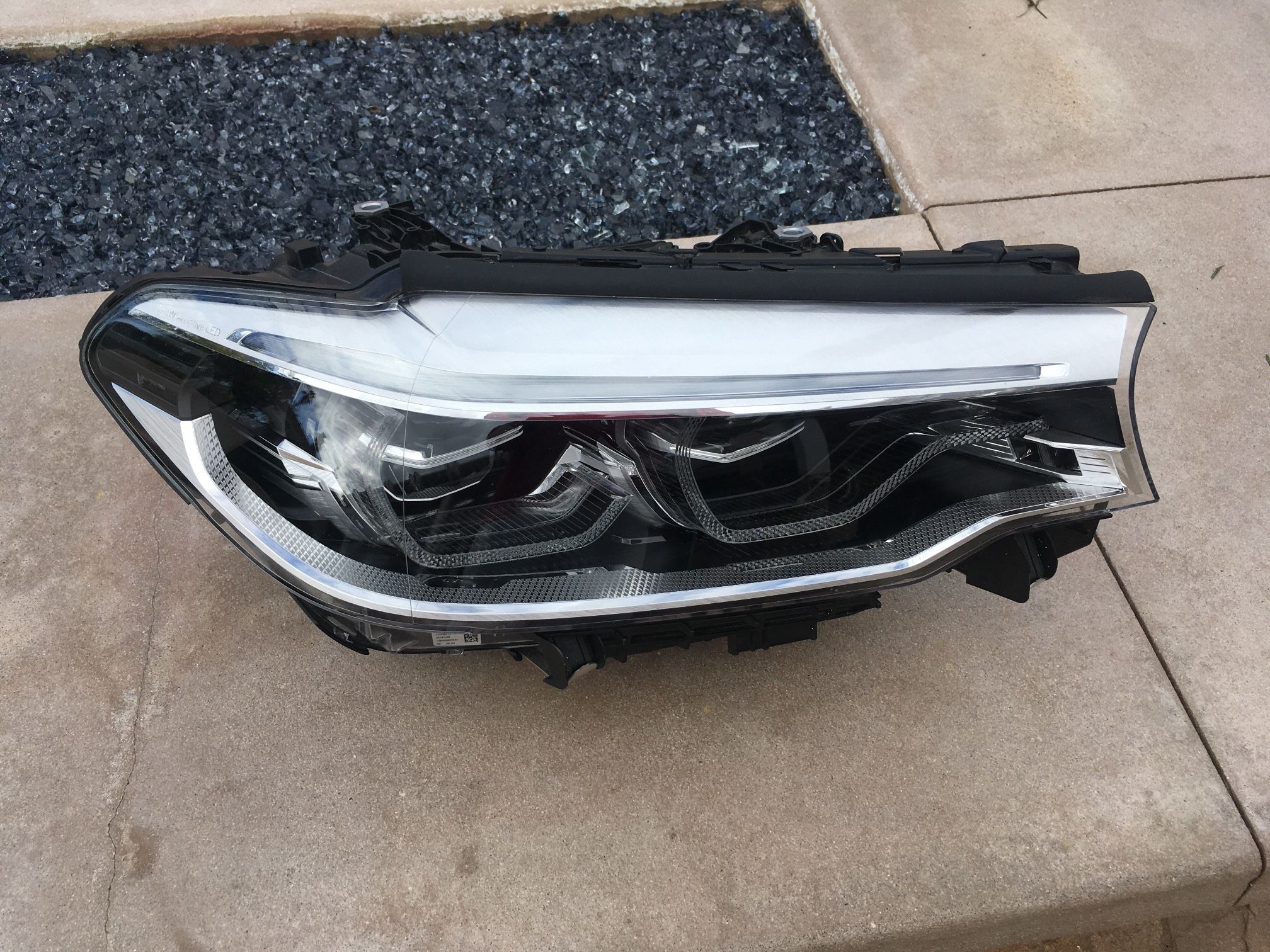 BMW 5 SERIES G30 G31 F90 ADAPTIVE HEADLIGHT  LED AFS RIGHT 2017-2020 OEM A786