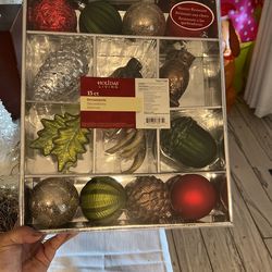 Shatter Proof Christmas Ornaments 