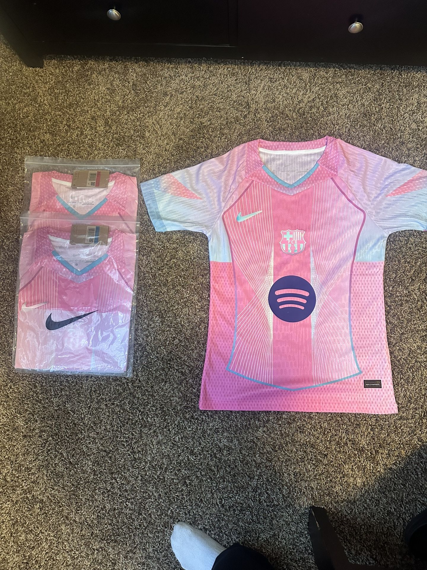 Barcelona 25/26 Pink Kit