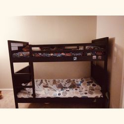 Selling Bunk bed