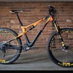 SCOTT  GENIUS 700 TUNED PLUS CARBON