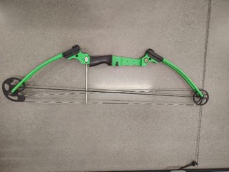 Genesis Youth Compound Bow with Stabilizer