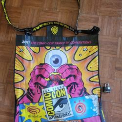 2011 Official Comic Con Bag In Mint Condition