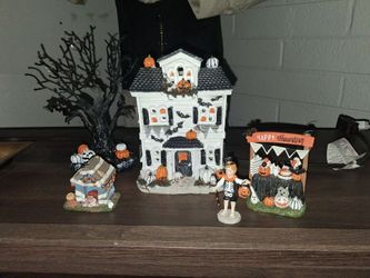 Halloween  Ashland tiny treasures