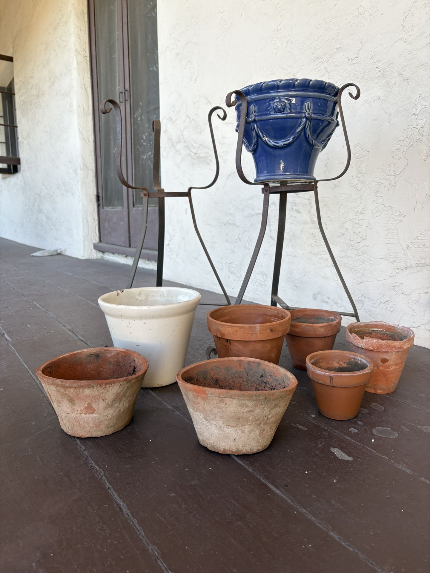 Plant Pots / Stands