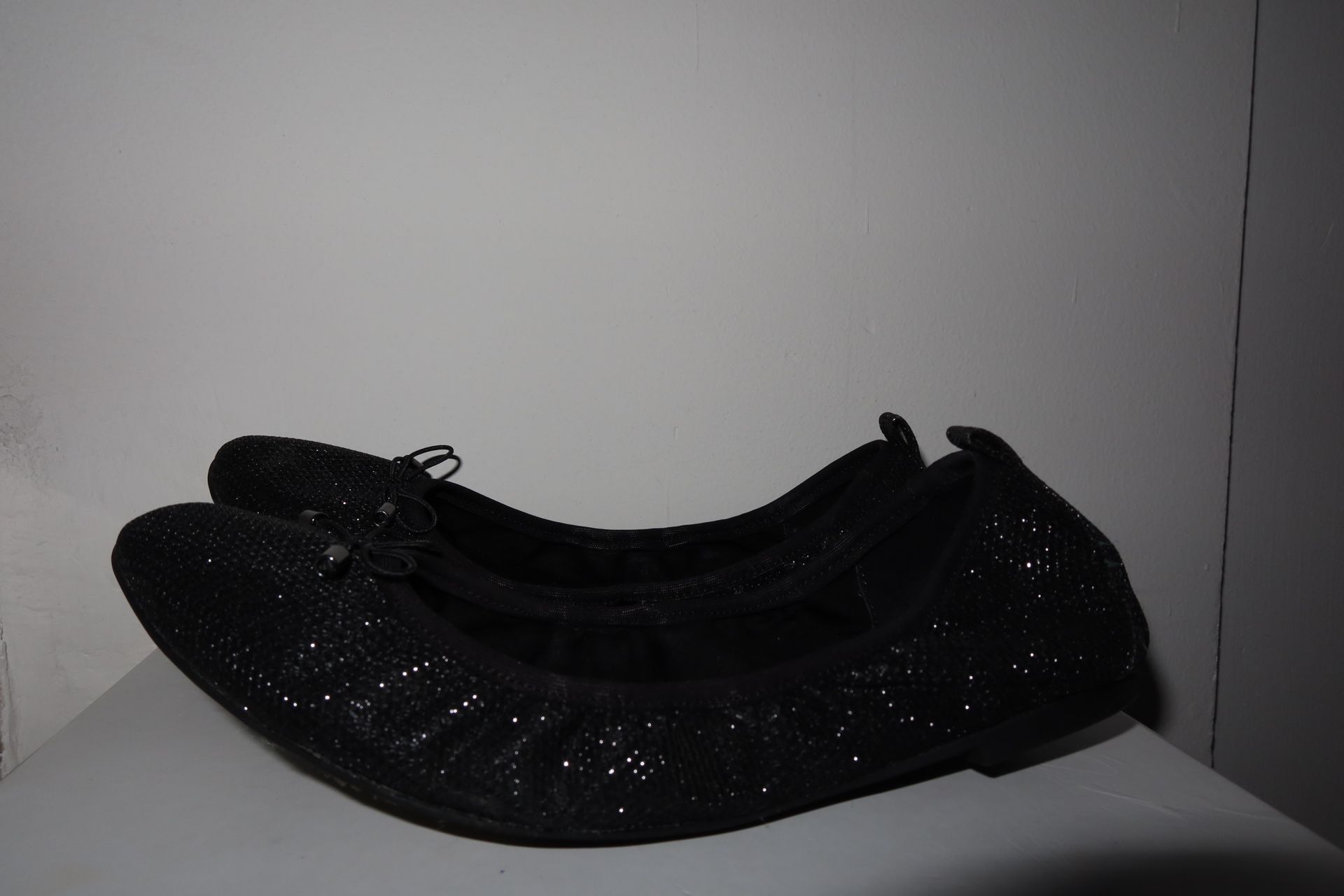 Jessica Simpson Black Sparkle Mesh Flats